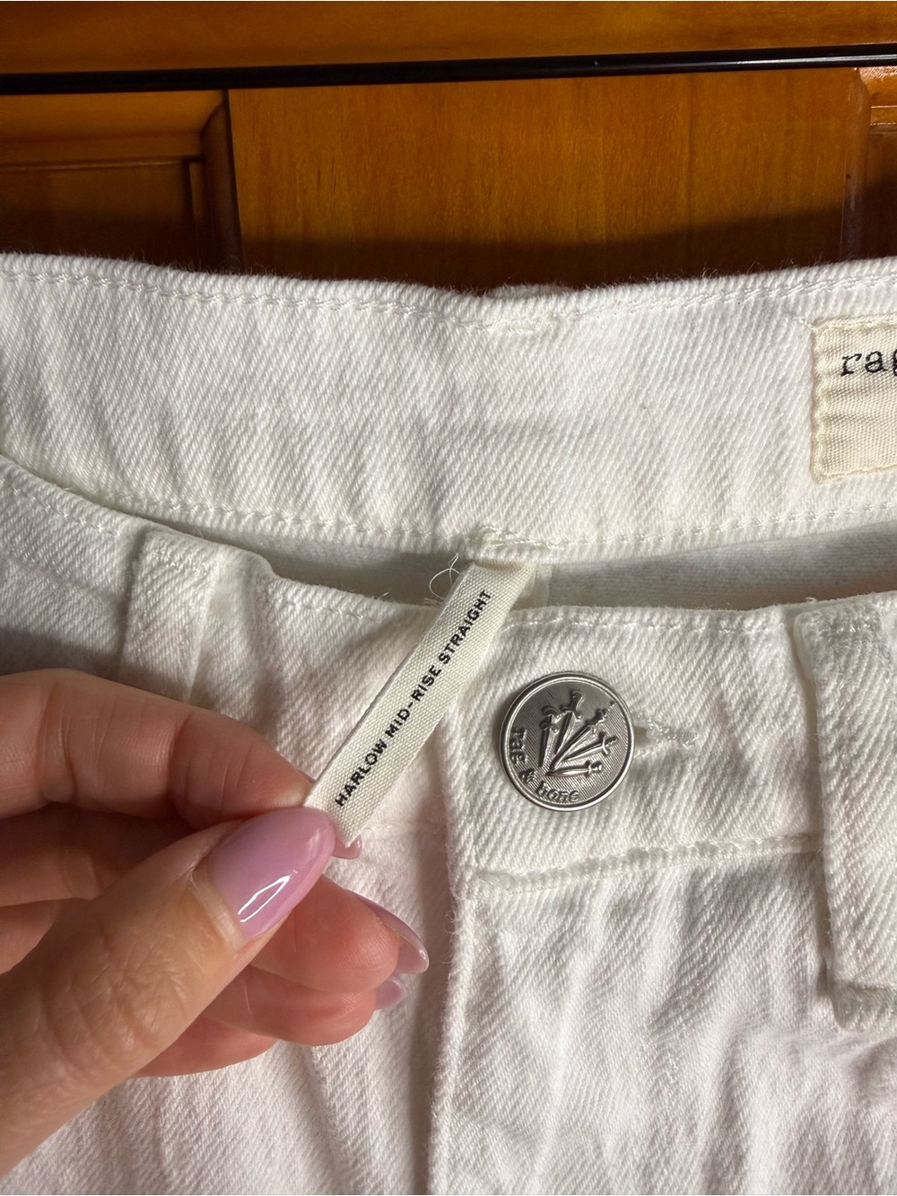 rag & bone Harlow Mid-Rise Straight Jeans  Optic White Womens Size 26 - Picture 9 of 10